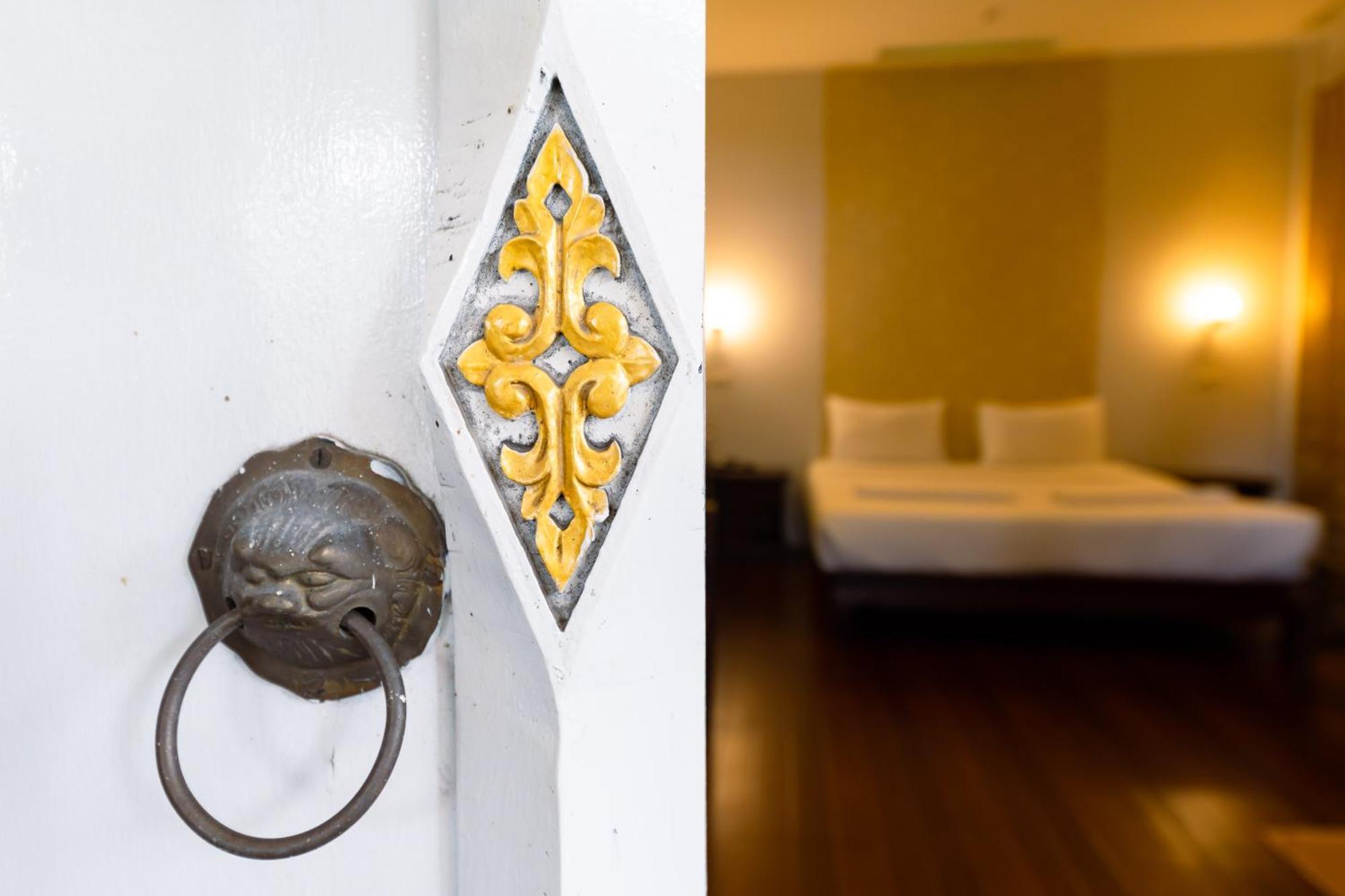 Sleep Hotel - Sha Certified Surat Thani Exterior photo