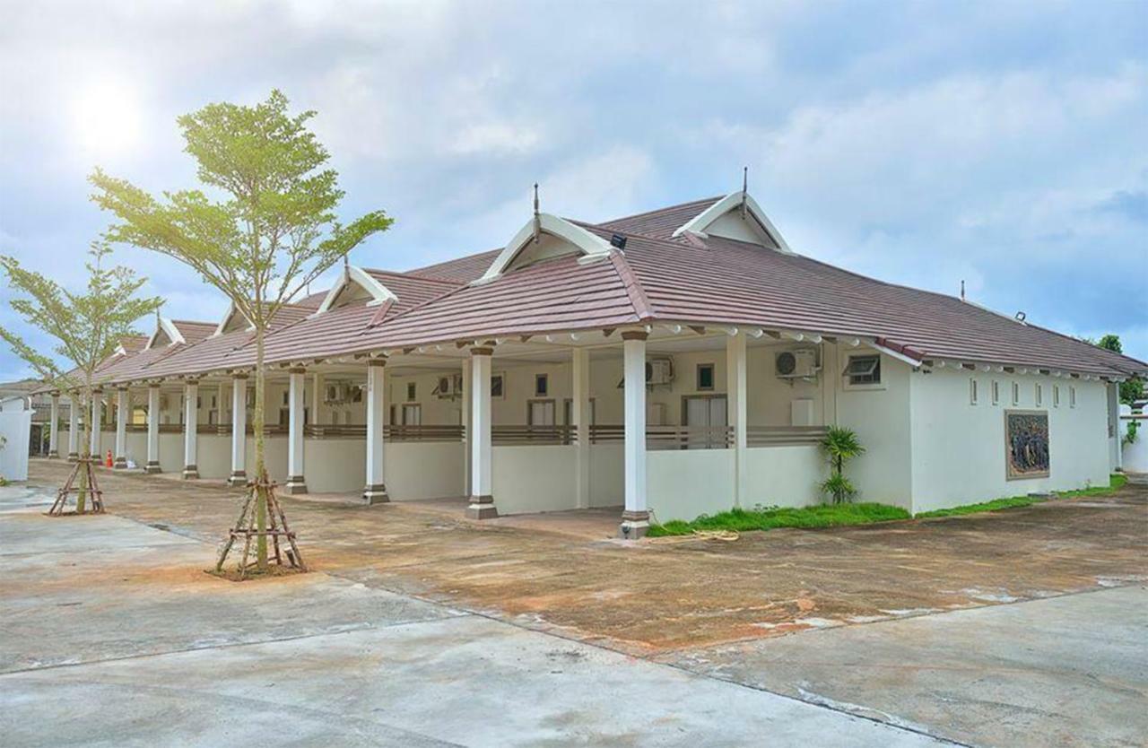 Sleep Hotel - Sha Certified Surat Thani Exterior photo